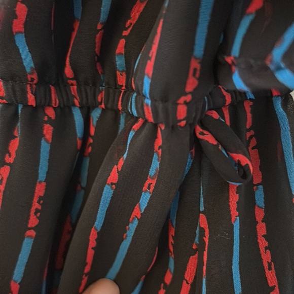 buttons Brand Dress - Picture 9 of 11